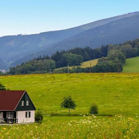 Дом отдыха Holiday Happy Hill Черный Дул